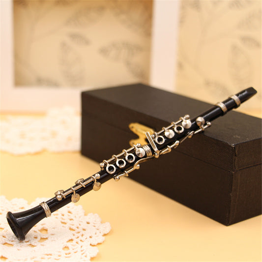Mini Clarinet Model Musical Instrument Miniature Desk Decor Display with black leather box + bracket 13.5cm_Black clarinet 1/8 ratio
